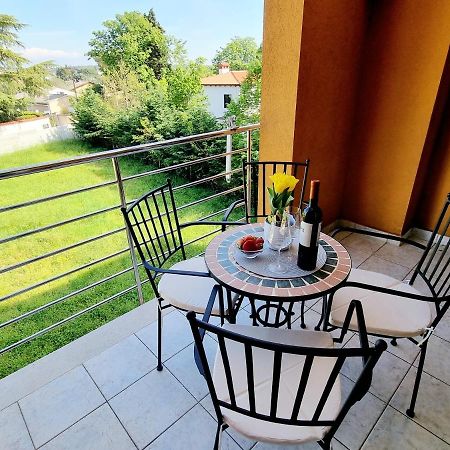 App Oleander Apartman Umag Kültér fotó