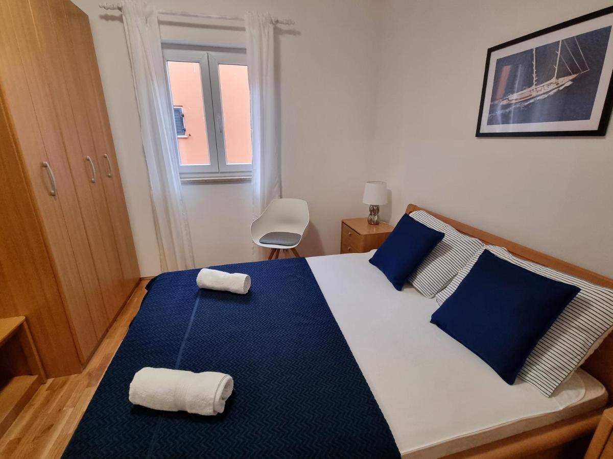 App Oleander Apartman Umag Kültér fotó